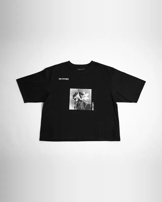 LIKE ME Cropped Boxy Tee